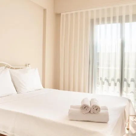 Superb Flat Near Sea With Shared Pool In Cesme * Çeşme